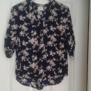 Vienna Sky floral top